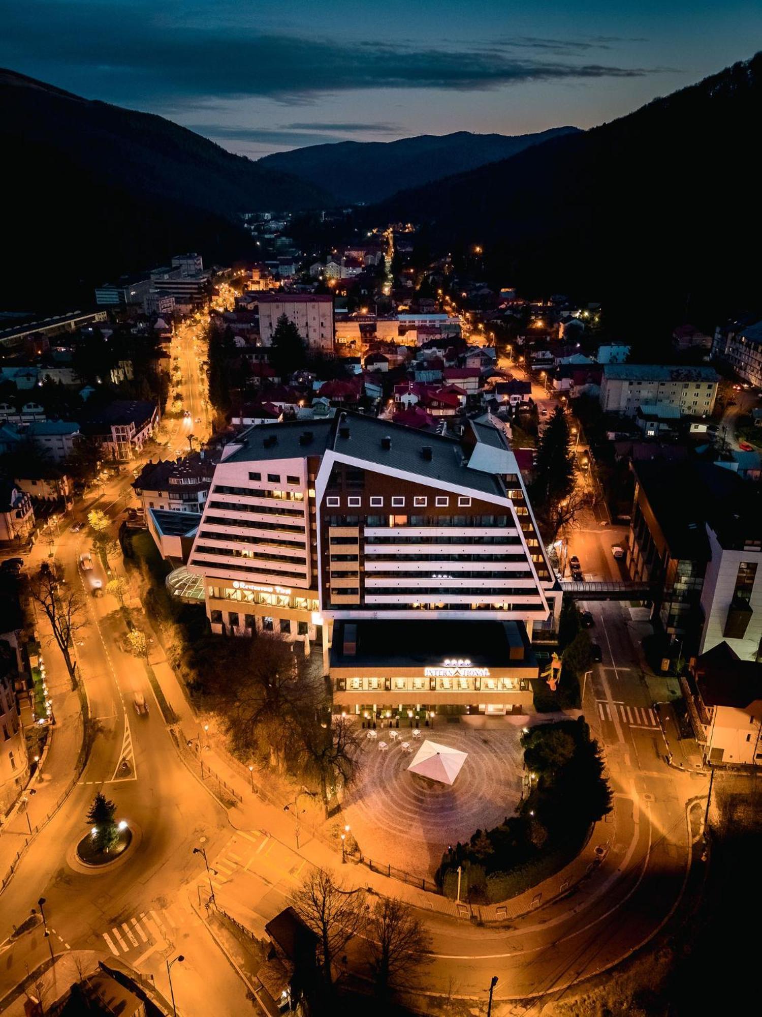 Hotel International Sinaia Extérieur photo